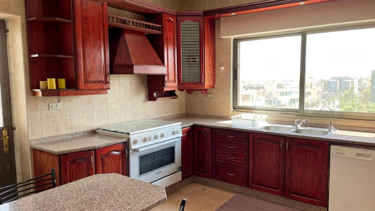 Apartamento Abdoun Amán